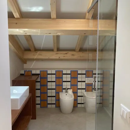 La Casa Dei Nonni - Mansarda Apartment Bologna