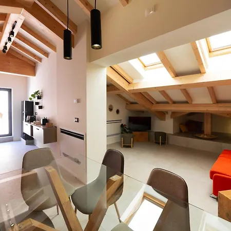 Appartamento La Casa Dei Nonni - Mansarda