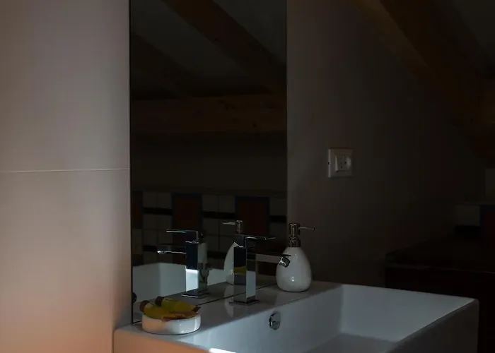 La Casa Dei Nonni - Mansarda بولونيا